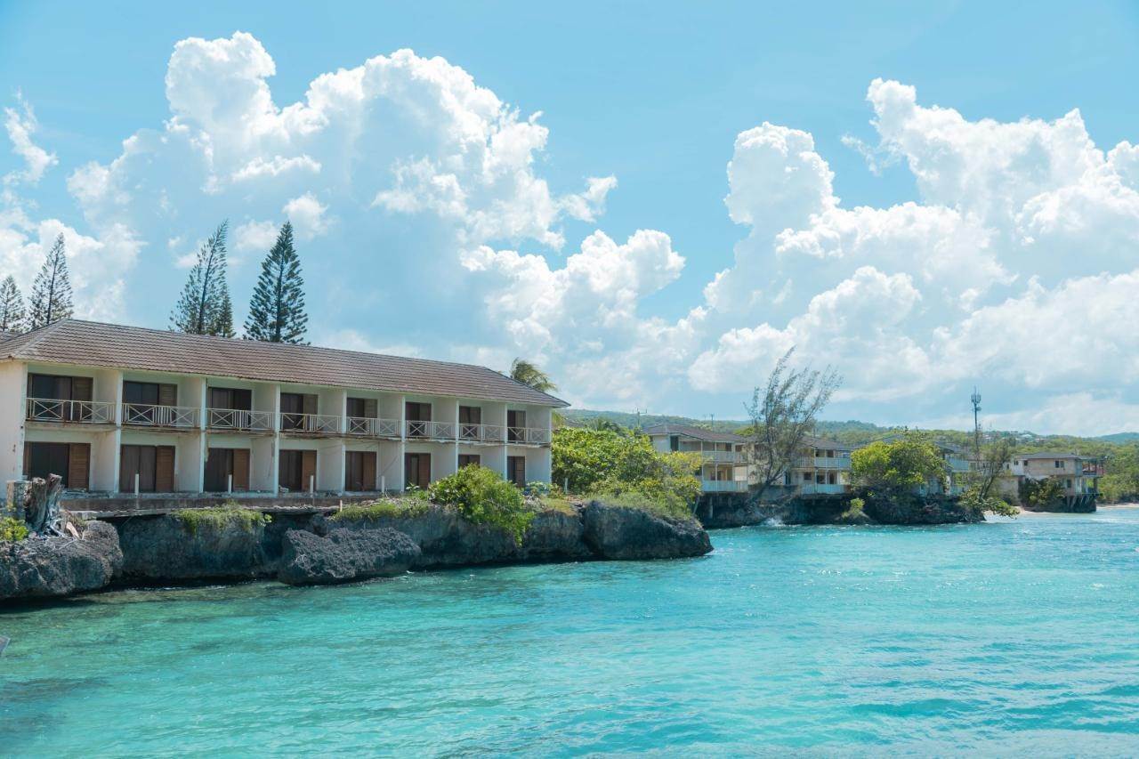 Commercial for Sale at Runaway Bay, Saint Ann, Jamaica
